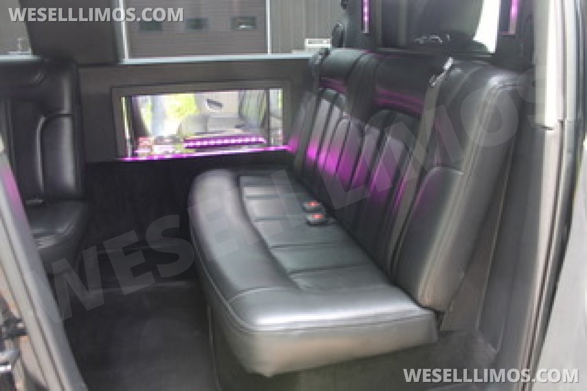 Photo of SUV Stretch for sale: 2014 Lincoln Royale