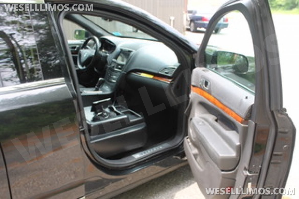 Photo of SUV Stretch for sale: 2014 Lincoln Royale