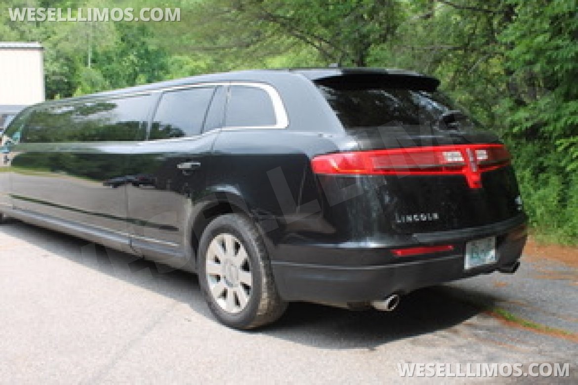 Photo of SUV Stretch for sale: 2014 Lincoln Royale