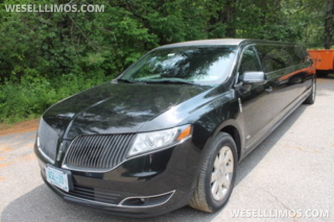 Photo of SUV Stretch for sale: 2014 Lincoln Royale