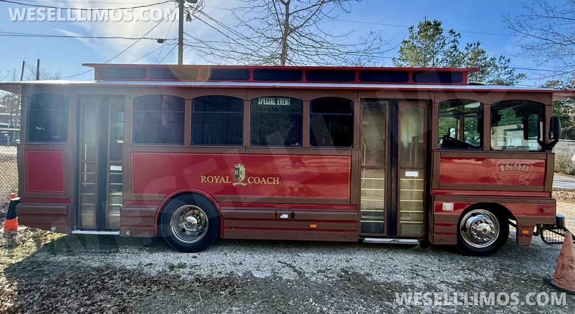 Photo of Trolley for sale: 2002 Freightliner Chance Trolley by Chance Coach