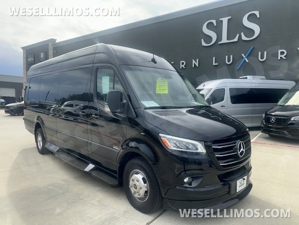 2026 Mercedes-Benz Professional 12 Passenger Sprinter for Sale in Cypress, TX - Photo 2