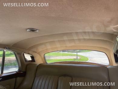 1964 Rolls-Royce Crewe Rolls-Royce Silver Cloud Antique - Antique for Sale in Fort Lee, NJ - Photo 3