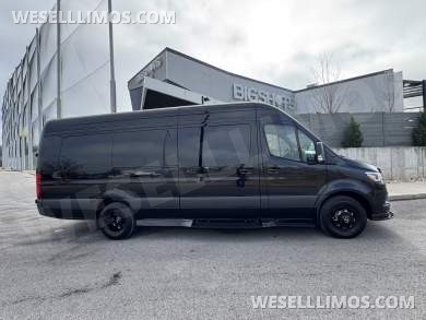 2026 First Class Customs, Inc. Mercedes-Benz 14px Executive Shuttle Sprinter - Sprinter for Sale in Springfield, MO - Photo 18
