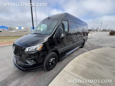 2026 First Class Customs, Inc. Mercedes-Benz 14px Executive Shuttle Sprinter - Sprinter for Sale in Springfield, MO - Photo 19