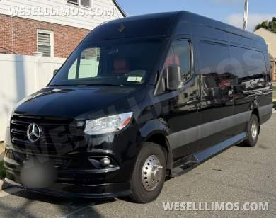 2023 Mercedes-Benz Sprinter 3500XD Sprinter for Sale in New York City, New York, US - Photo 2