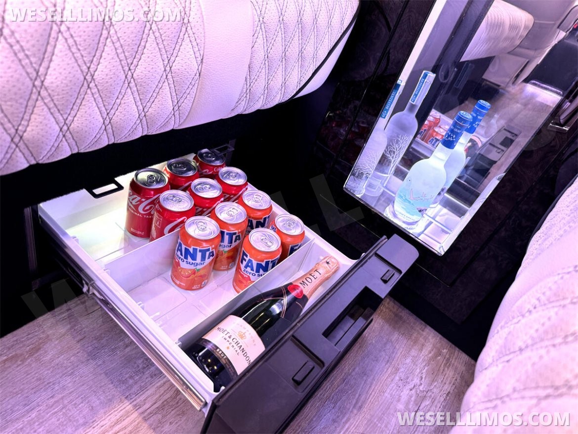 Photo of Sprinter for sale: 2024 Mercedes-Benz Sprinter by Auto Elite