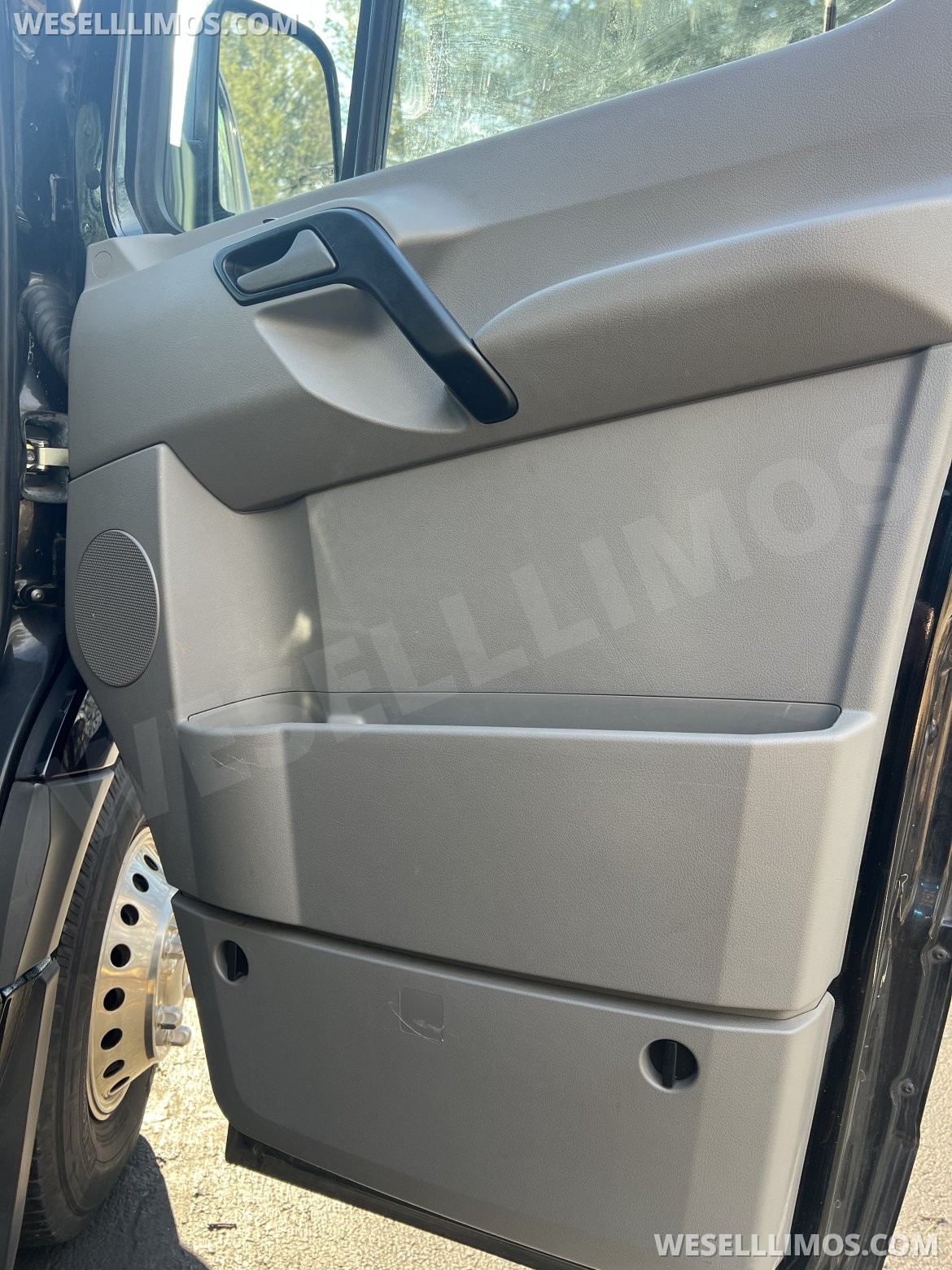 Photo of Limo Bus for sale: 2016 Mercedes-Benz Sprinter 3500 by Lake View Custom Coach, NJ