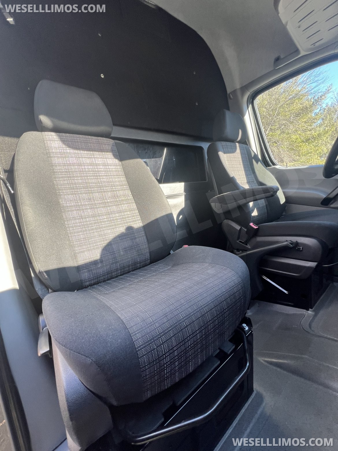 Photo of Limo Bus for sale: 2016 Mercedes-Benz Sprinter 3500 by Lake View Custom Coach, NJ