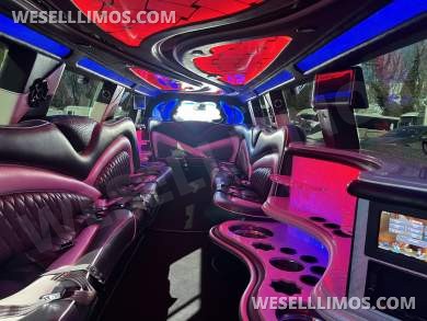 2015 Moonlight Infiniti QX 80 SUV Stretch - SUV Stretch for Sale in Pasadena, MD - Photo 6