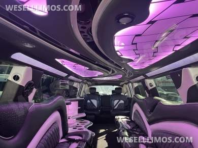 2015 Moonlight Infiniti QX 80 SUV Stretch - SUV Stretch for Sale in Pasadena, MD - Photo 9
