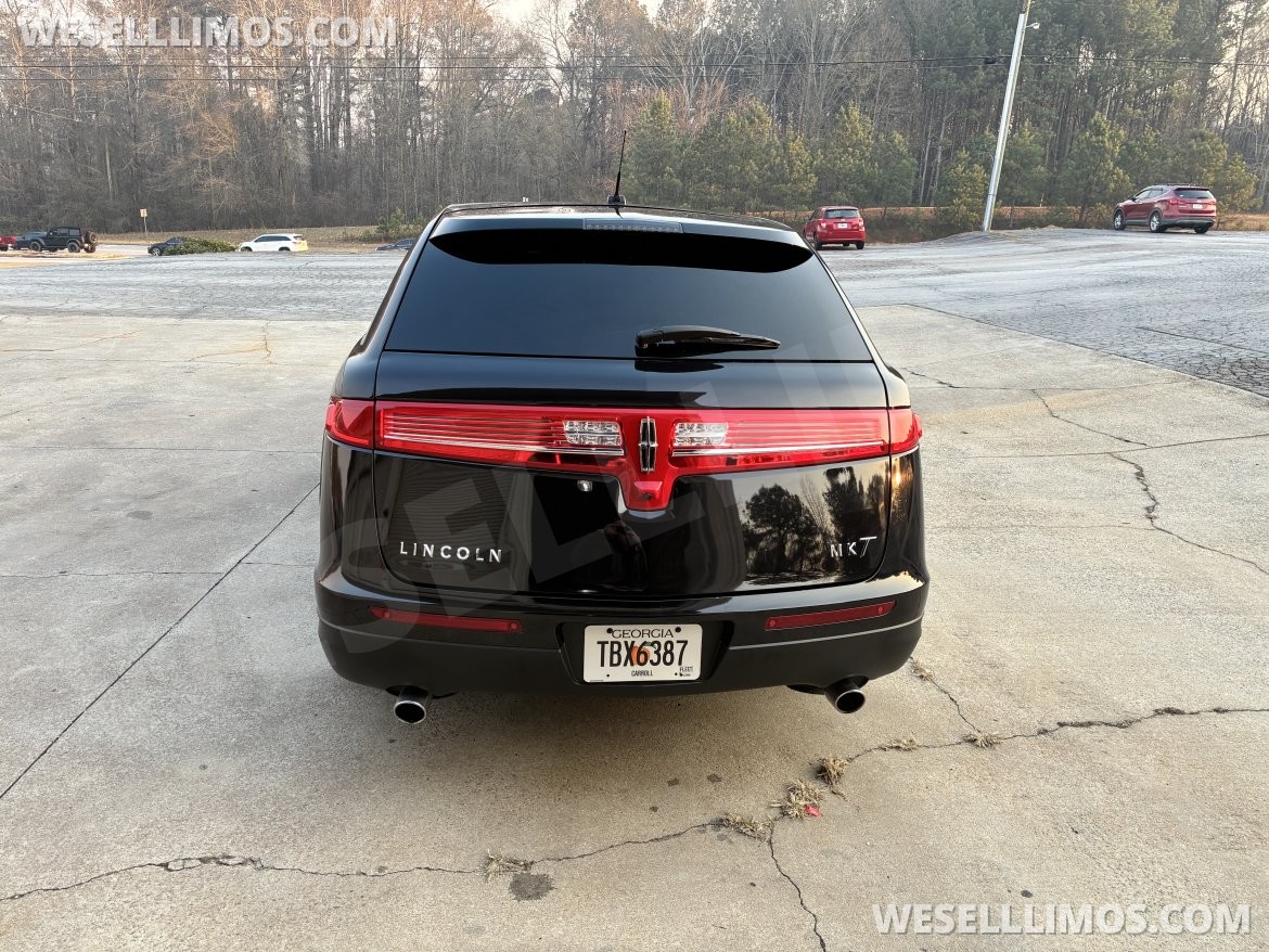 Photo of Limousine for sale: 2019 Lincoln MKT 120" 5 Door AWD 120" by Cabot Coach Builders
