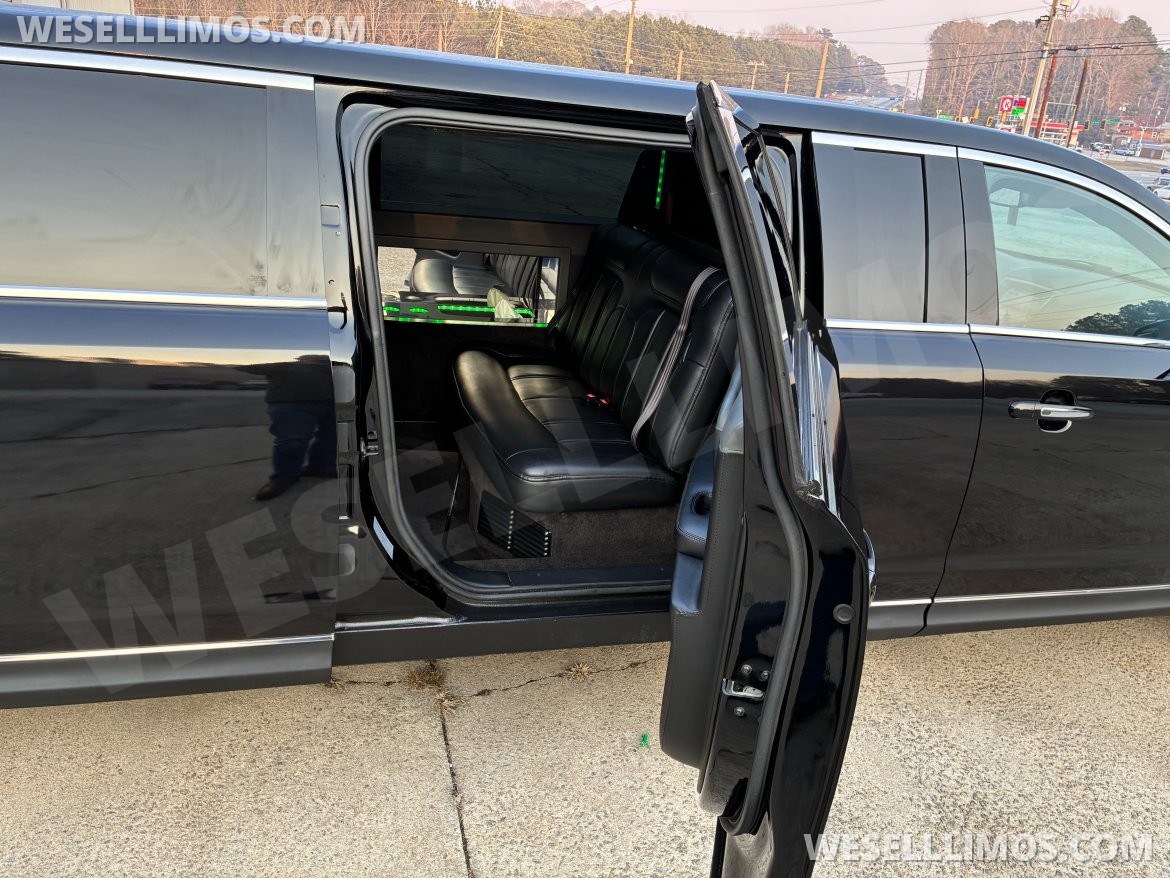 Photo of Limousine for sale: 2019 Lincoln MKT 120" 5 Door AWD 120" by Cabot Coach Builders