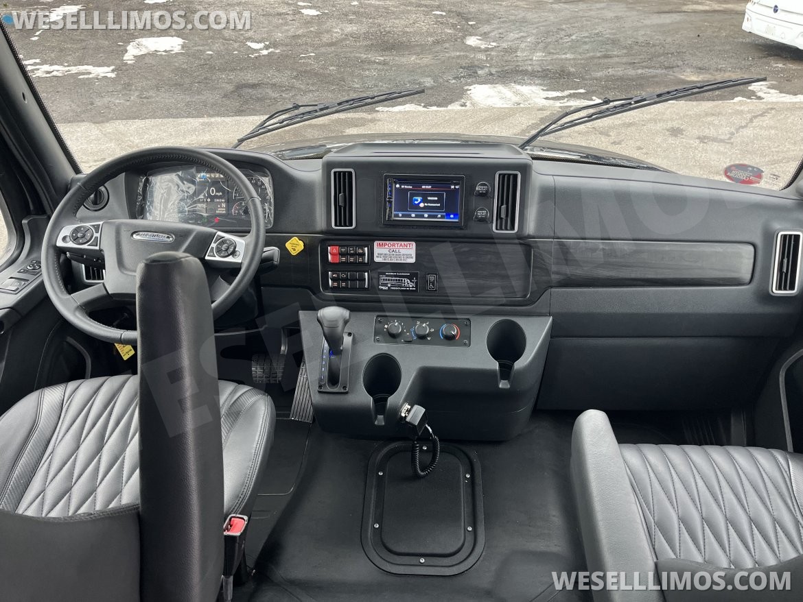 Photo of Executive Shuttle for sale: 2026 Freightliner GM 40 by Grech