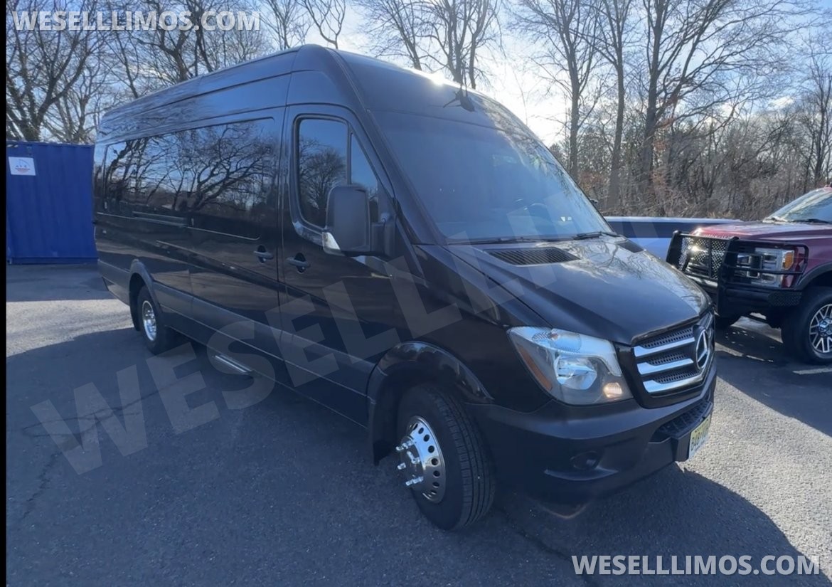 Limo Bus for sale: 2017 Mercedes-Benz Sprinter 3500 by Pinicle