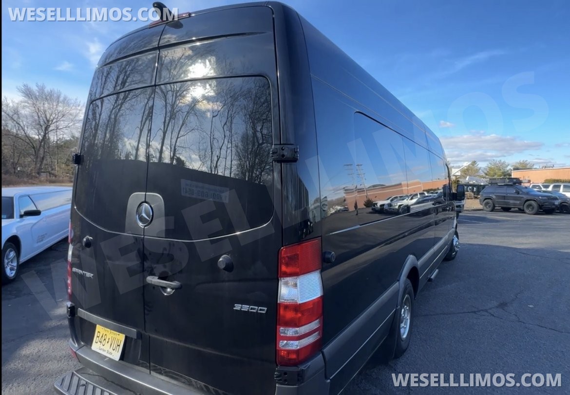 Photo of Limo Bus for sale: 2017 Mercedes-Benz Sprinter 3500 by Pinicle