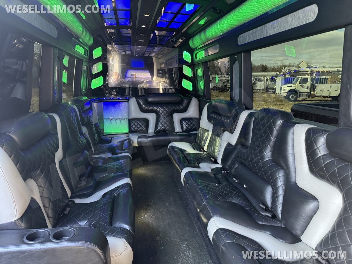 Photo of Limo Bus for sale: 2017 Mercedes-Benz Sprinter 3500 by Pinicle