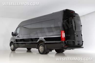 2025 SPV Conversions Limo Sprinter 3500 XD - Sprinter for Sale in Anaheim, CA - Photo 3