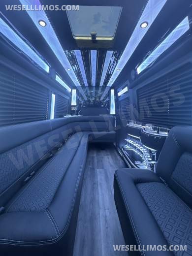 2025 SPV Conversions Limo Sprinter 3500 XD - Sprinter for Sale in Anaheim, CA - Photo 5