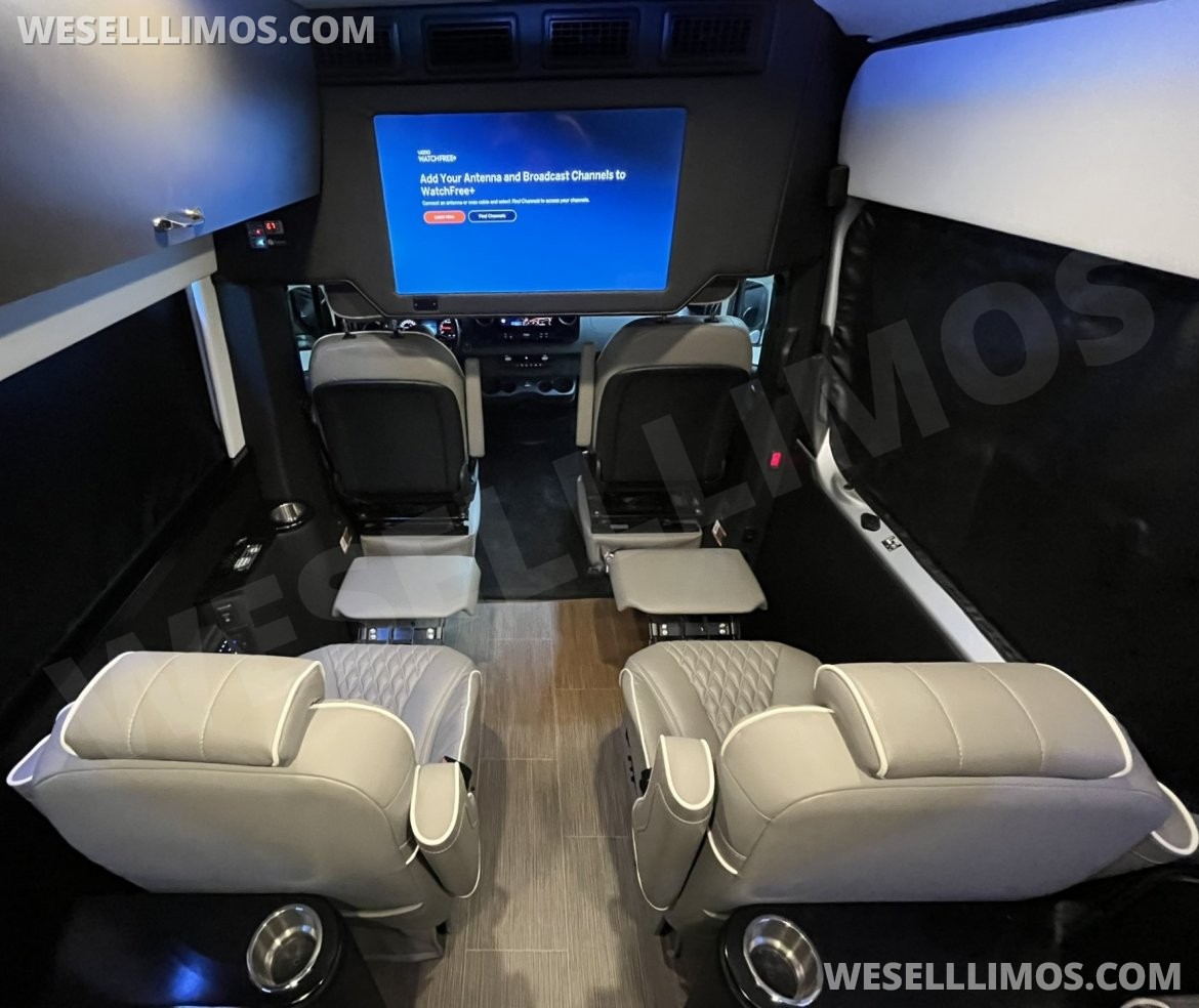 Photo of Sprinter for sale: 2021 Mercedes-Benz Sprinter 2500 Luxury Cruiser 144" by Regency