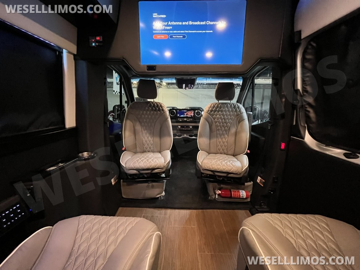 Photo of Sprinter for sale: 2021 Mercedes-Benz Sprinter 2500 Luxury Cruiser 144" by Regency
