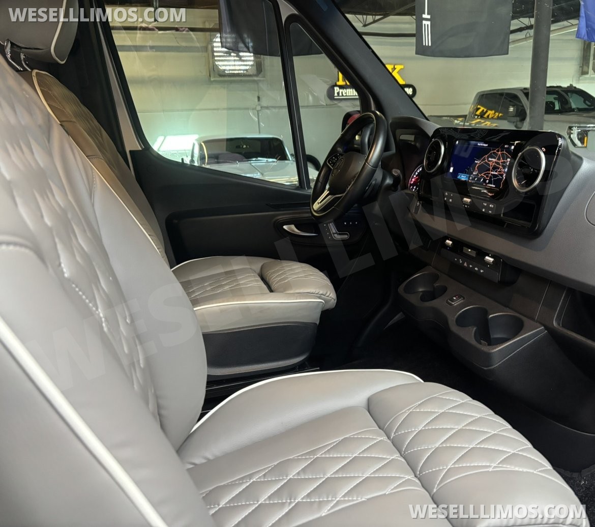 Photo of Sprinter for sale: 2021 Mercedes-Benz Sprinter 2500 Luxury Cruiser 144" by Regency