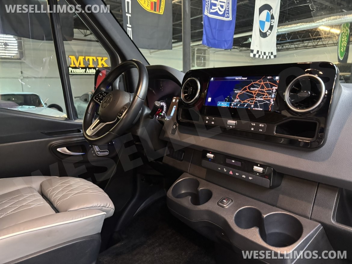 Photo of Sprinter for sale: 2021 Mercedes-Benz Sprinter 2500 Luxury Cruiser 144" by Regency