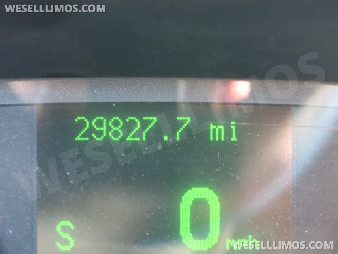 Photo of Funeral for sale: 2007 Lincoln Town Car by Federal Coach