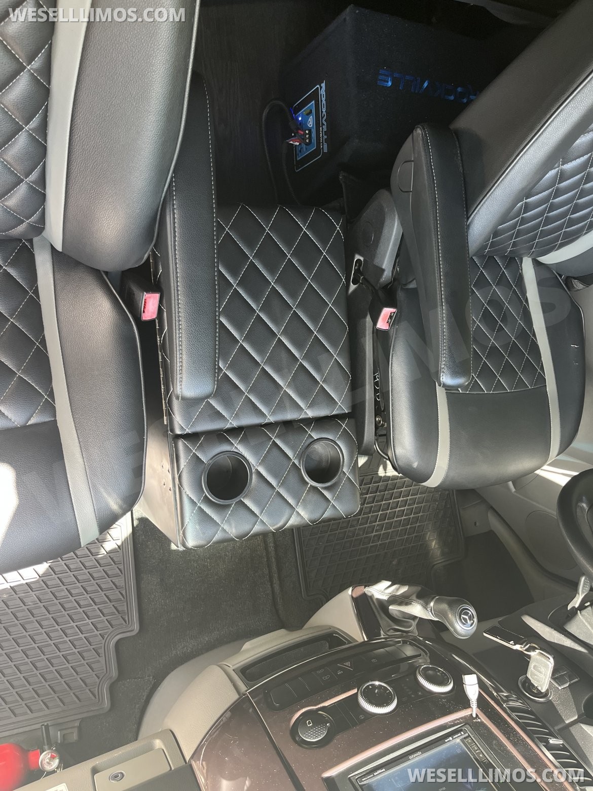 Photo of Sprinter for sale: 2016 Mercedes-Benz 3500 Spinter 24" by Executive Coach