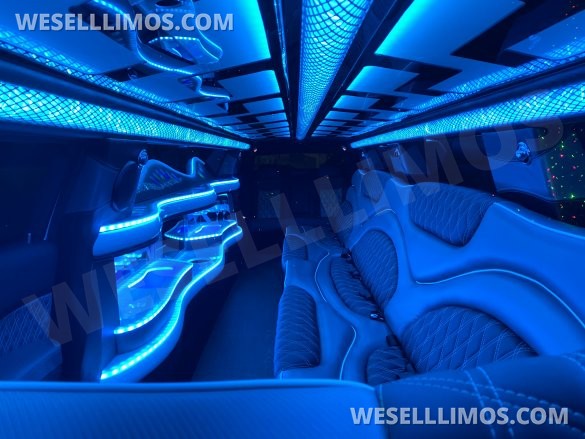 2018 Chrysler 300 180" Limousine for Sale in Westport, MA - Photo 2