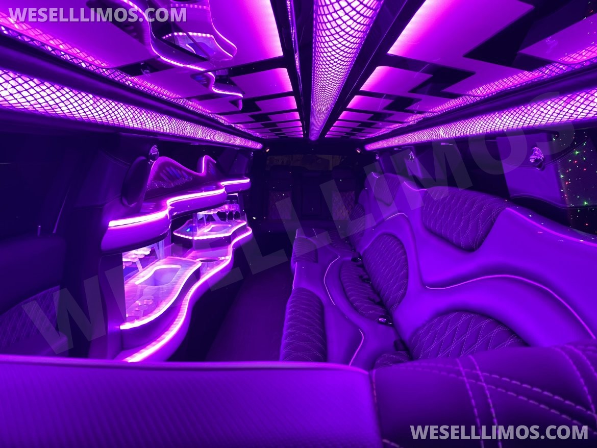 Photo of Limousine for sale: 2018 Chrysler 300 180" by Moonlight