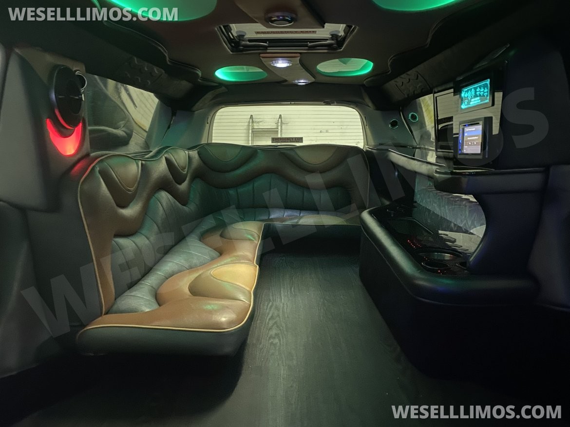 Photo of Limousine for sale: 2011 Infiniti QX 56 240'