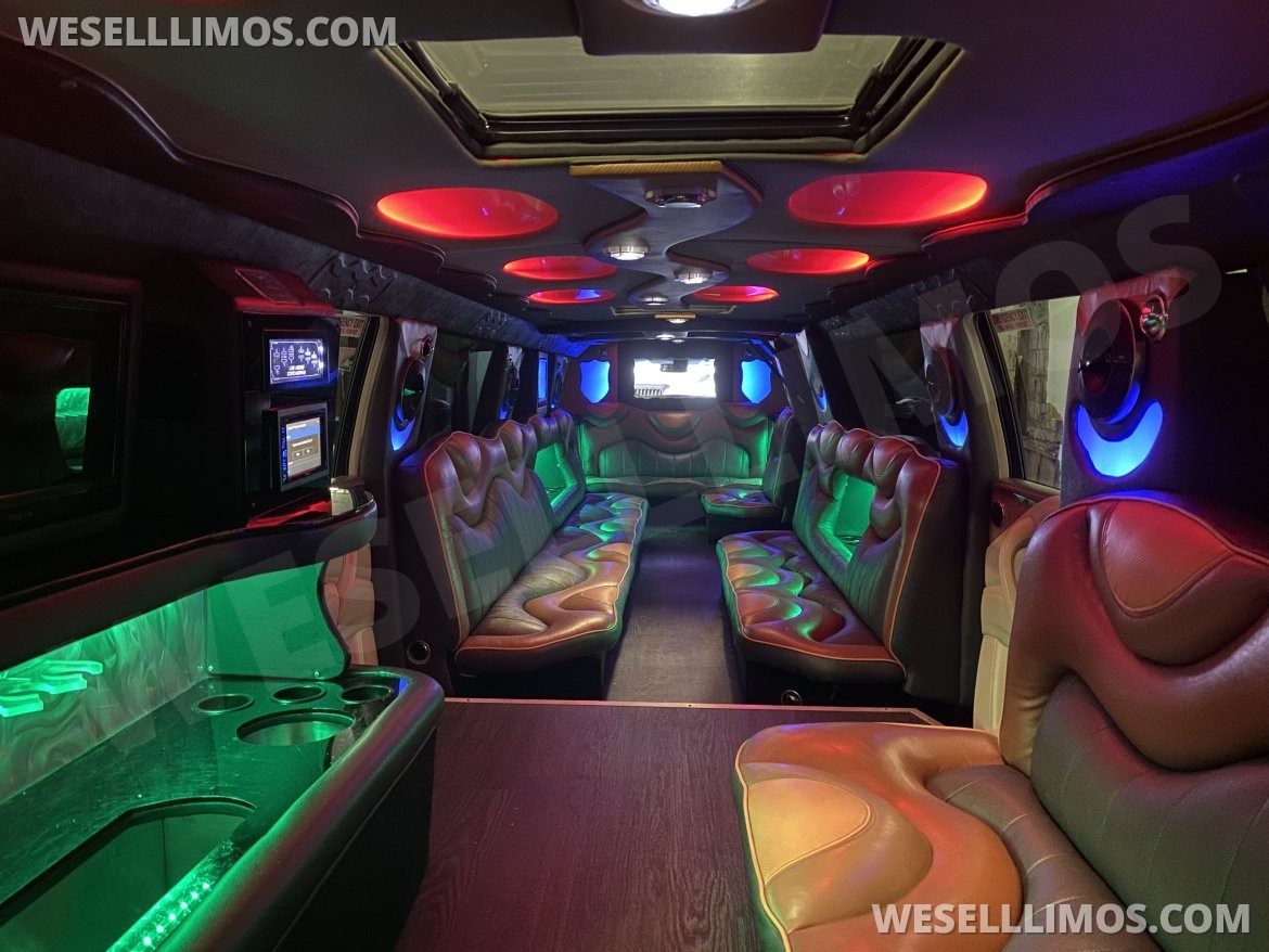 Photo of Limousine for sale: 2011 Infiniti QX 56 240'