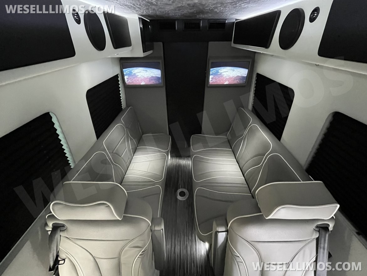 Photo of Sprinter for sale: 2023 Mercedes-Benz Sprinter 3500 4x4 Business Class 170" by LCW