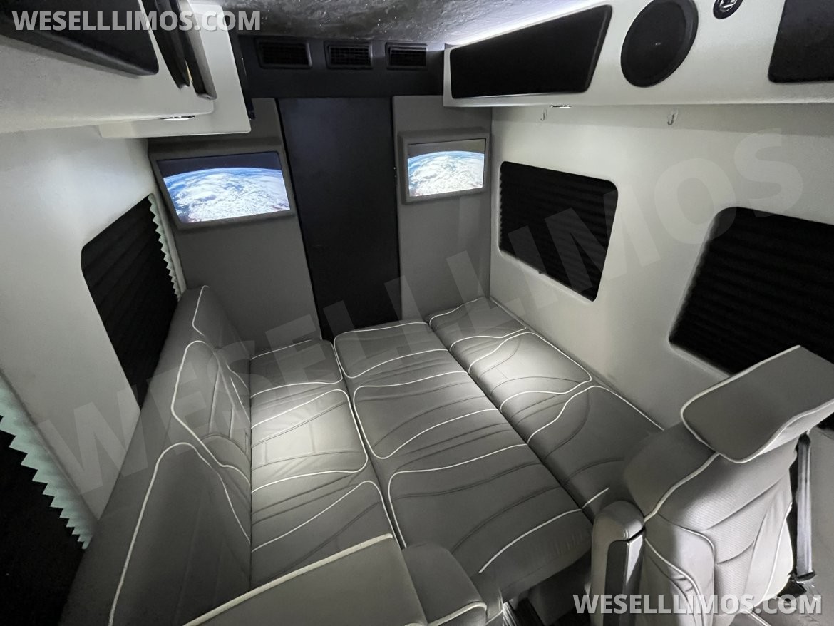 Photo of Sprinter for sale: 2023 Mercedes-Benz Sprinter 3500 4x4 Business Class 170" by LCW