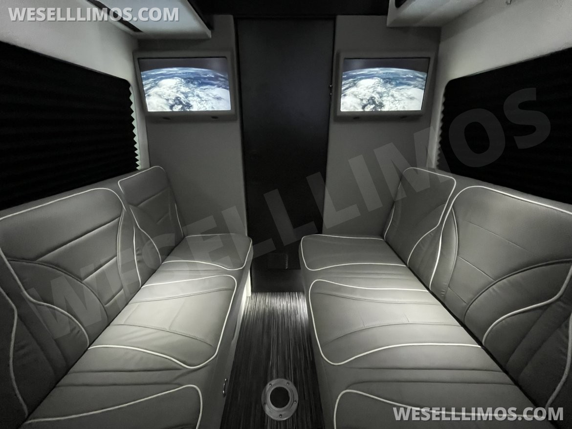Photo of Sprinter for sale: 2023 Mercedes-Benz Sprinter 3500 4x4 Business Class 170" by LCW