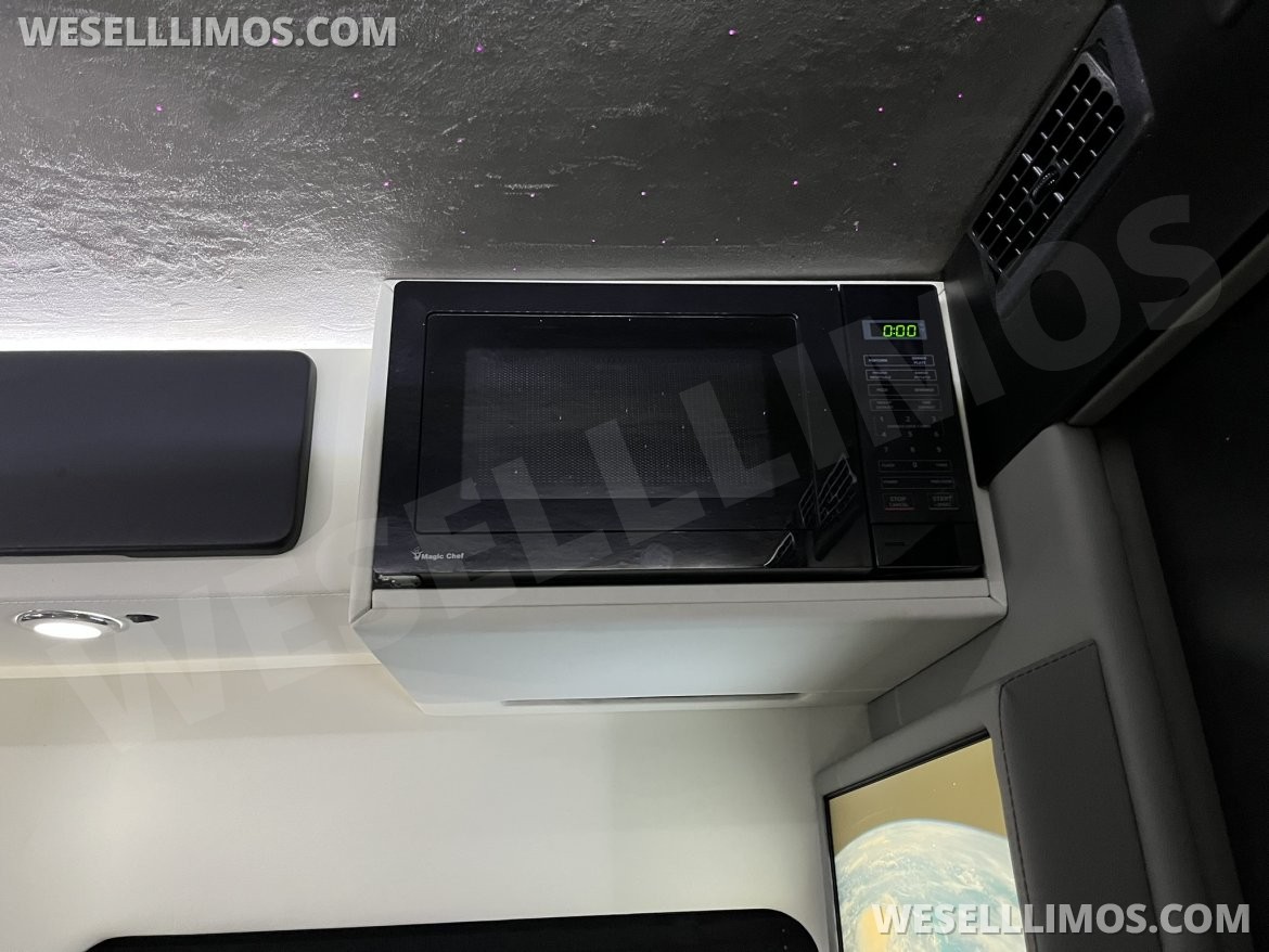 Photo of Sprinter for sale: 2023 Mercedes-Benz Sprinter 3500 4x4 Business Class 170" by LCW