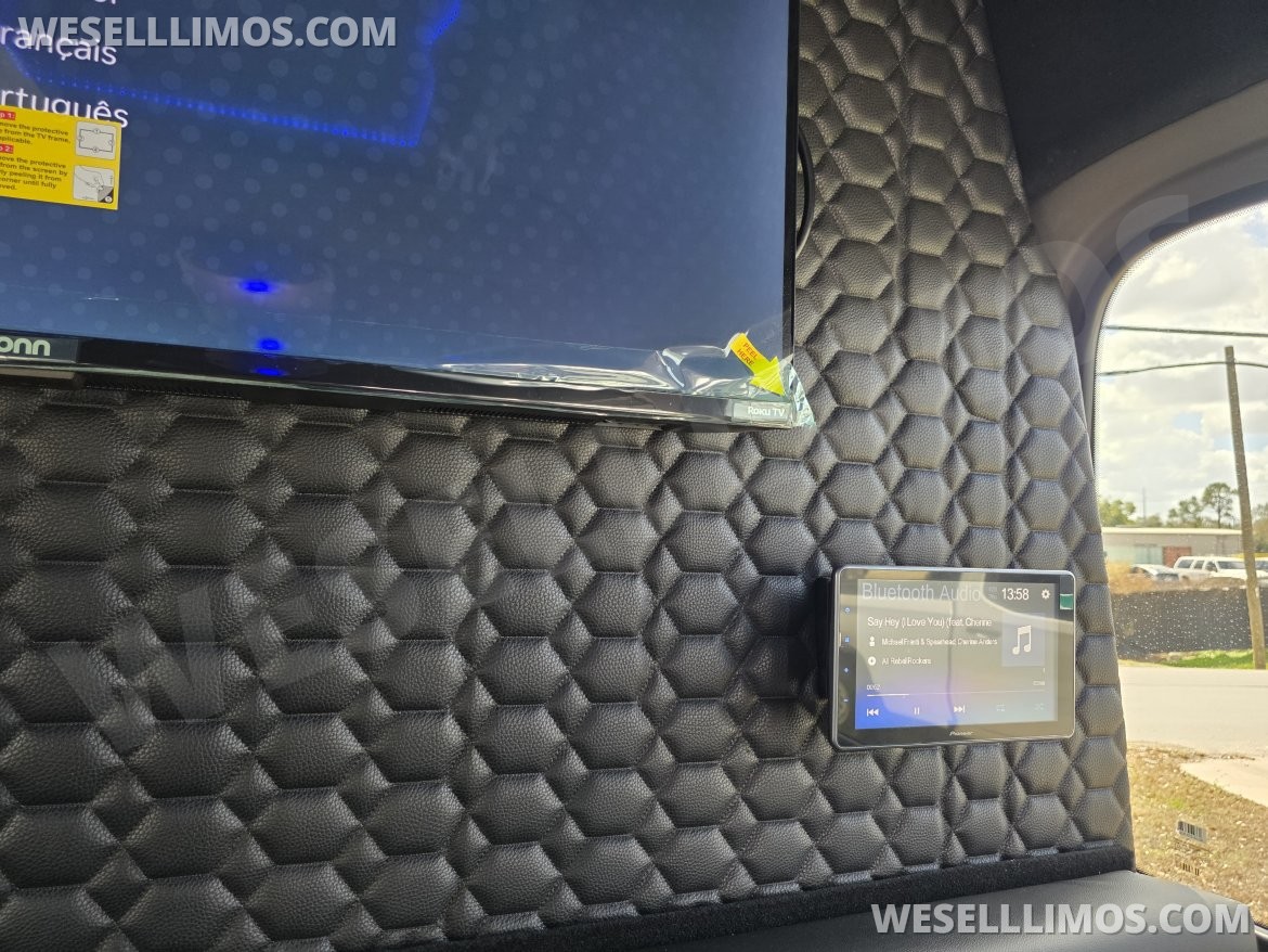 Photo of Sprinter for sale: 2013 Mercedes-Benz Sprinter Limo