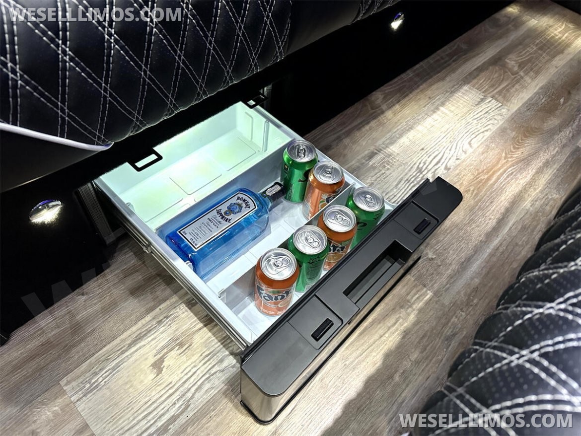 Photo of Sprinter for sale: 2024 Mercedes-Benz Sprinter by Auto Elite