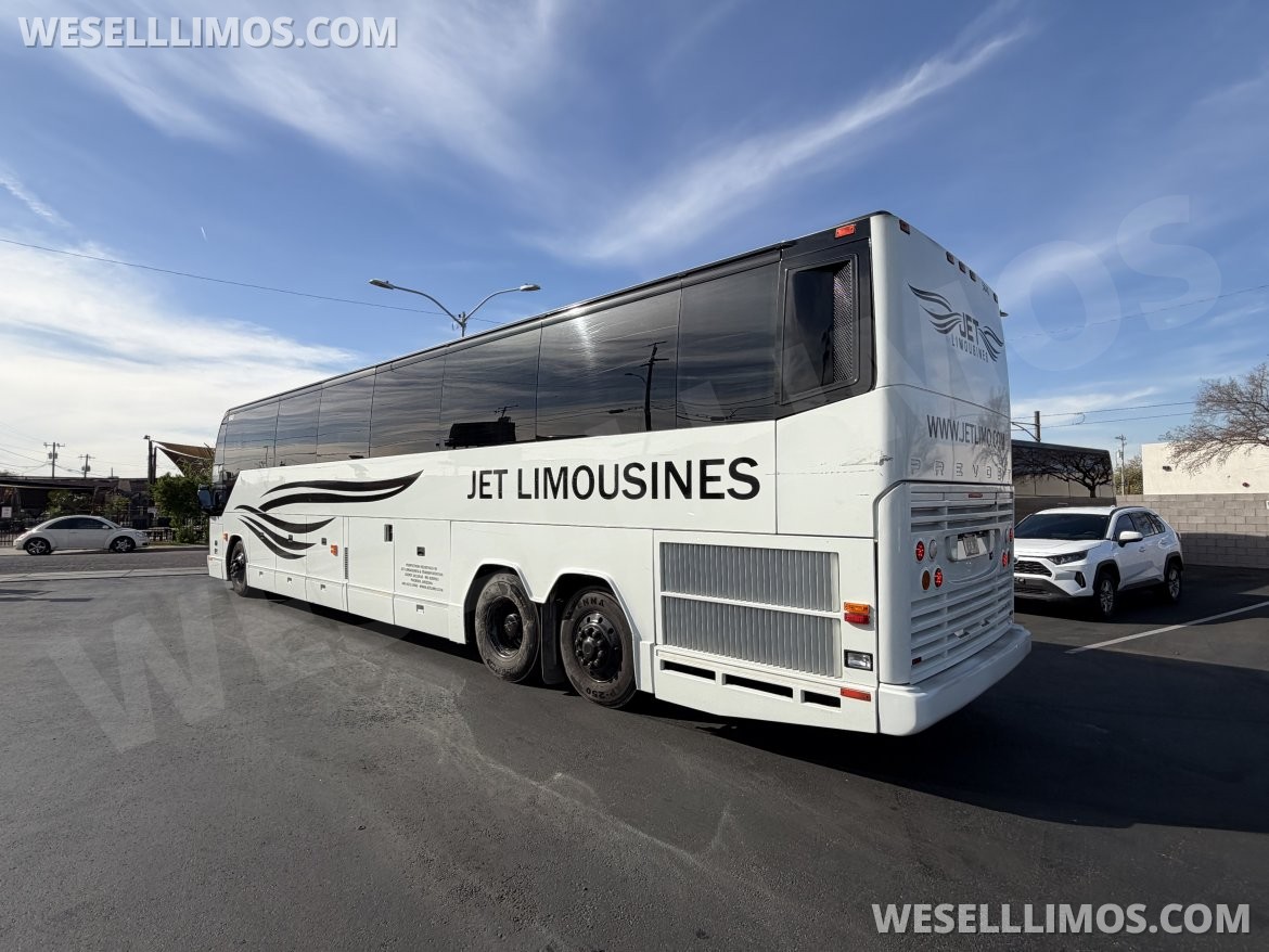 Photo of Motorcoach for sale: 2008 Prevost H3-45 45"