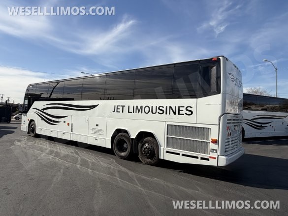 2010 Prevost H3-45 Motorcoach for Sale in Phoenix, AZ - Photo 3