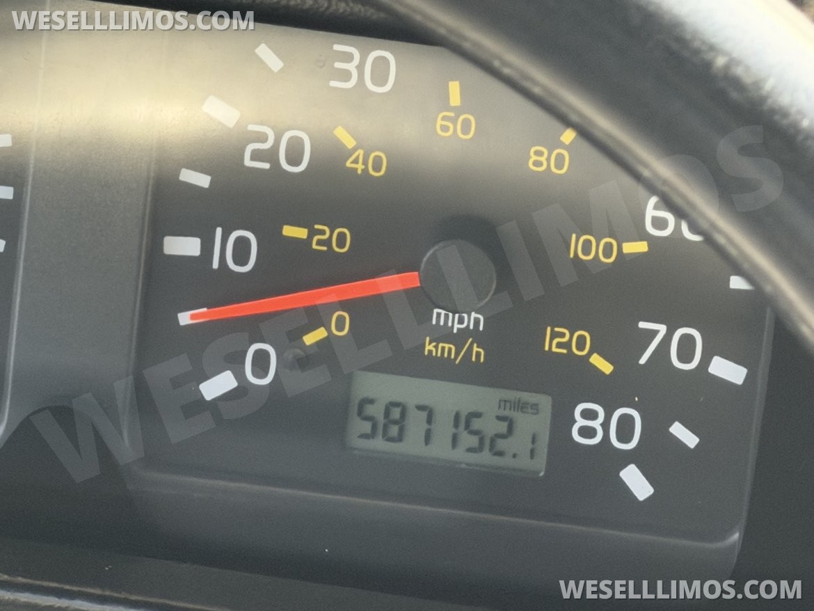 Photo of Motorcoach for sale: 2010 Prevost H3-45 45"