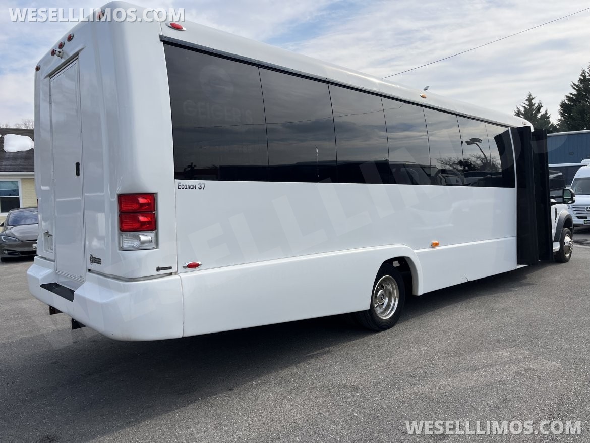 Photo of Limo Bus for sale: 2017 Ford F550 by Executive Coach Builders