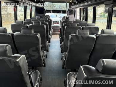 2017 Grech Motors Freightliner M2 Shuttle Bus - Executive Shuttle for Sale in Rockville, Maryland, United States - Photo 9