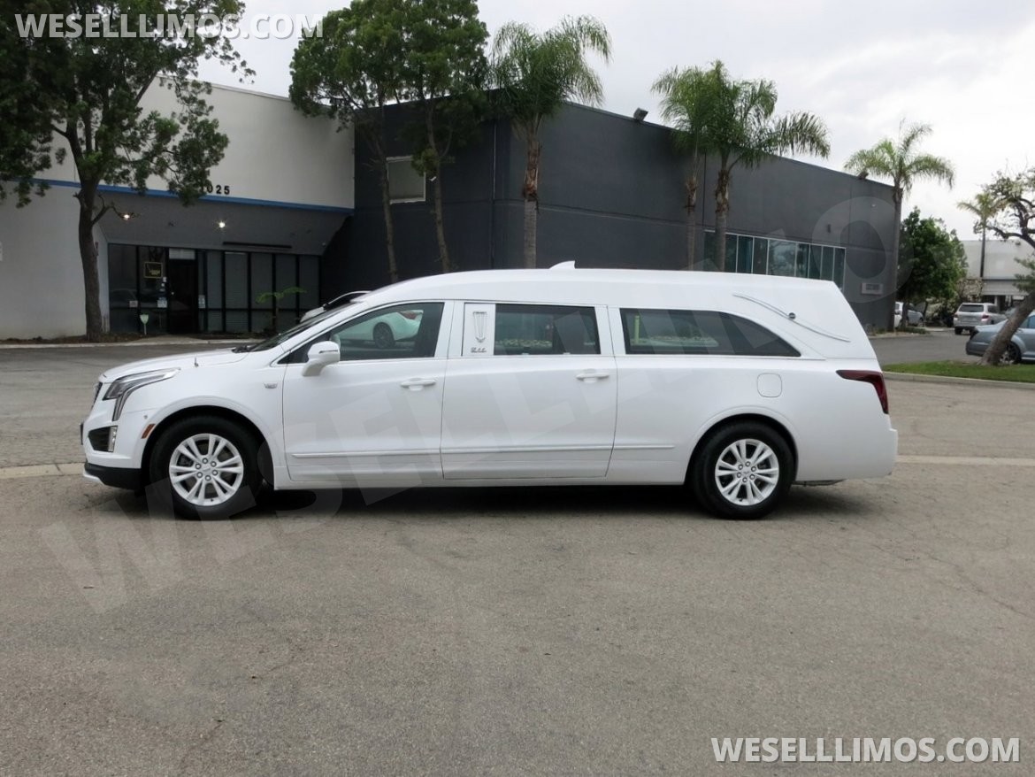 Photo of Funeral for sale: 2023 Cadillac XT5 Echelon by Eagle Coach