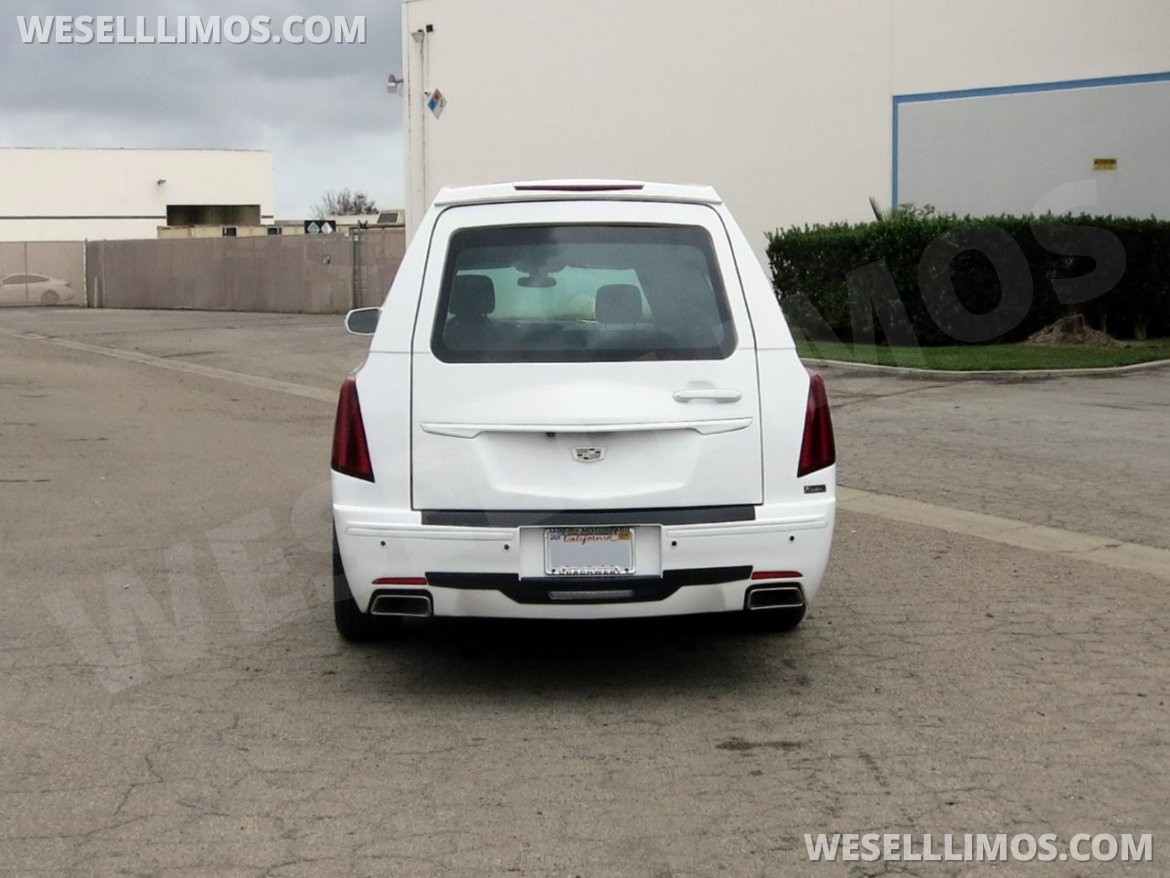 Photo of Funeral for sale: 2023 Cadillac XT5 Echelon by Eagle Coach