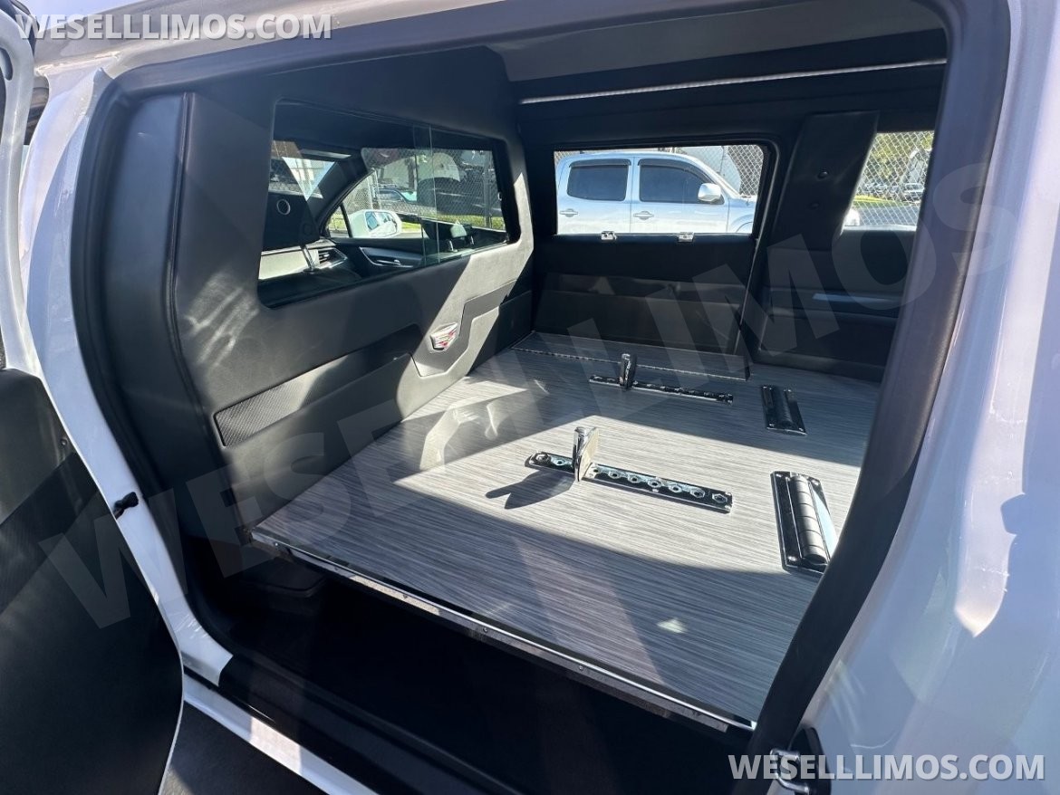 Photo of Funeral for sale: 2023 Cadillac XT5 Echelon by Eagle Coach