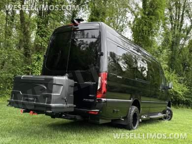 2026 AWD Auto Elite Eco Revolution Heat/Massage Seats Lithium Batteries Removable Toilet - Sprinter for Sale in Elkhart, IN - Photo 51