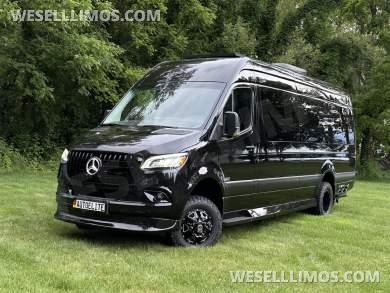 2026 AWD Auto Elite Eco Revolution Heat/Massage Seats Lithium Batteries Removable Toilet - Sprinter for Sale in Elkhart, IN - Photo 52