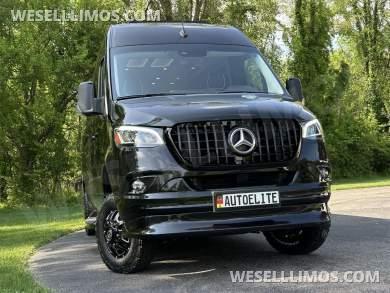 2026 AWD Auto Elite Eco Revolution Heat/Massage Seats Lithium Batteries Removable Toilet - Sprinter for Sale in Elkhart, IN - Photo 53